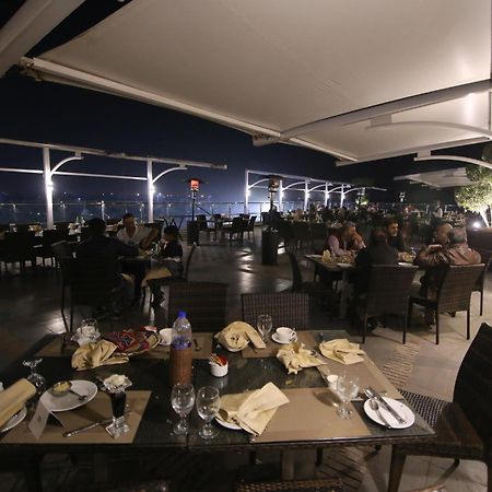Hotel Defence Raya Golf & Country Club Lahore Exteriér fotografie