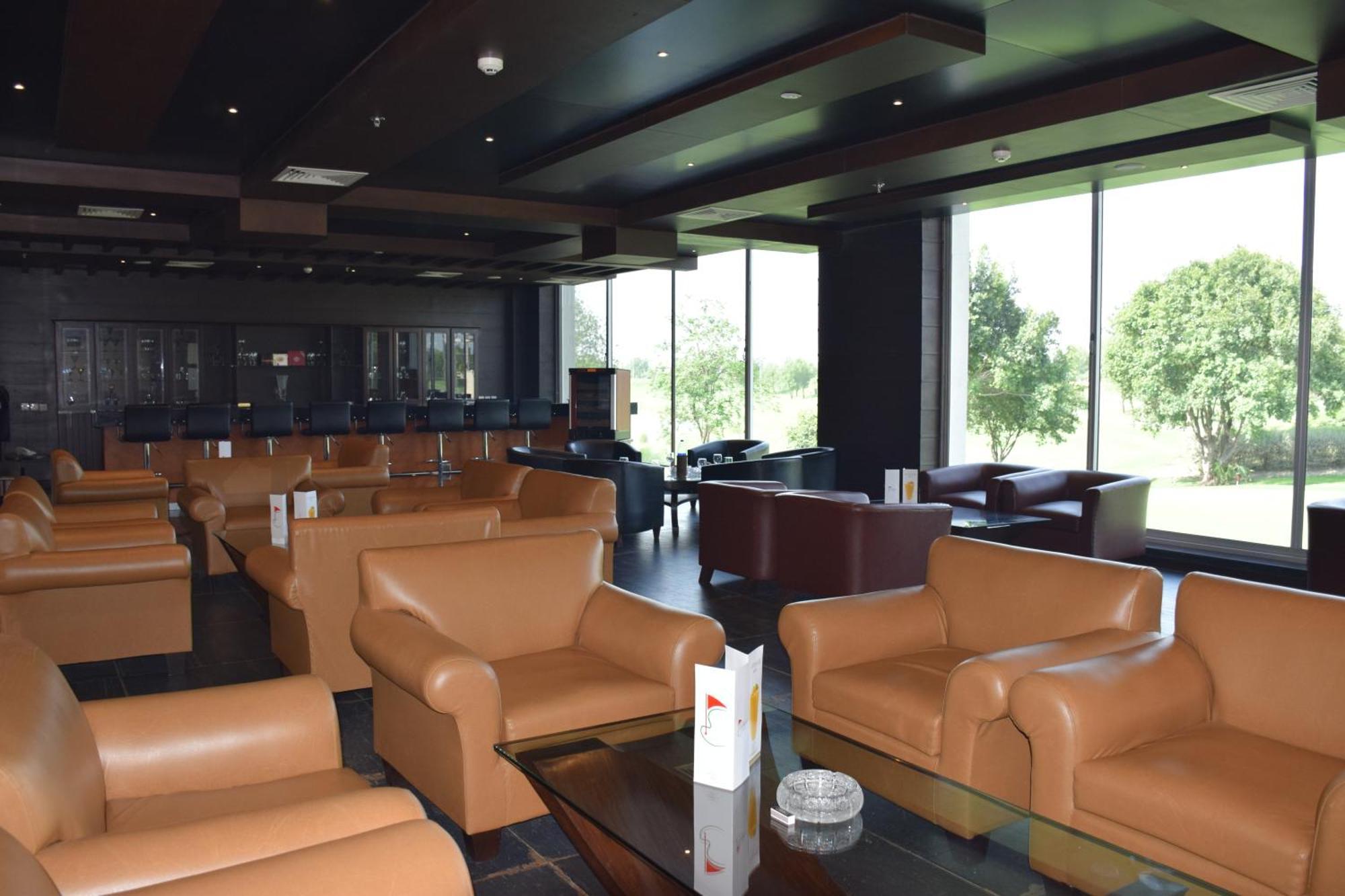 Hotel Defence Raya Golf & Country Club Lahore Exteriér fotografie